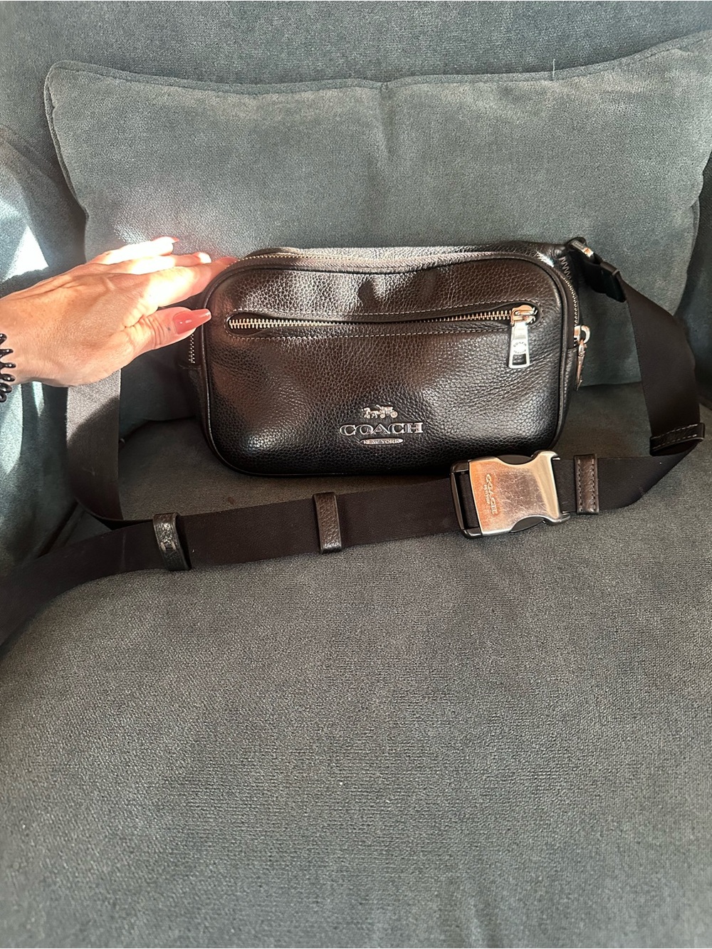 Coach Black Pebbled Leather Belt Bag with Round Coin Pouch - Picture 2 of 7